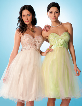 Kleider von Fashion NY