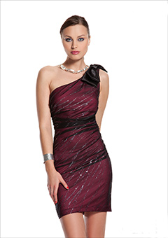 Kleider von Fashion NY